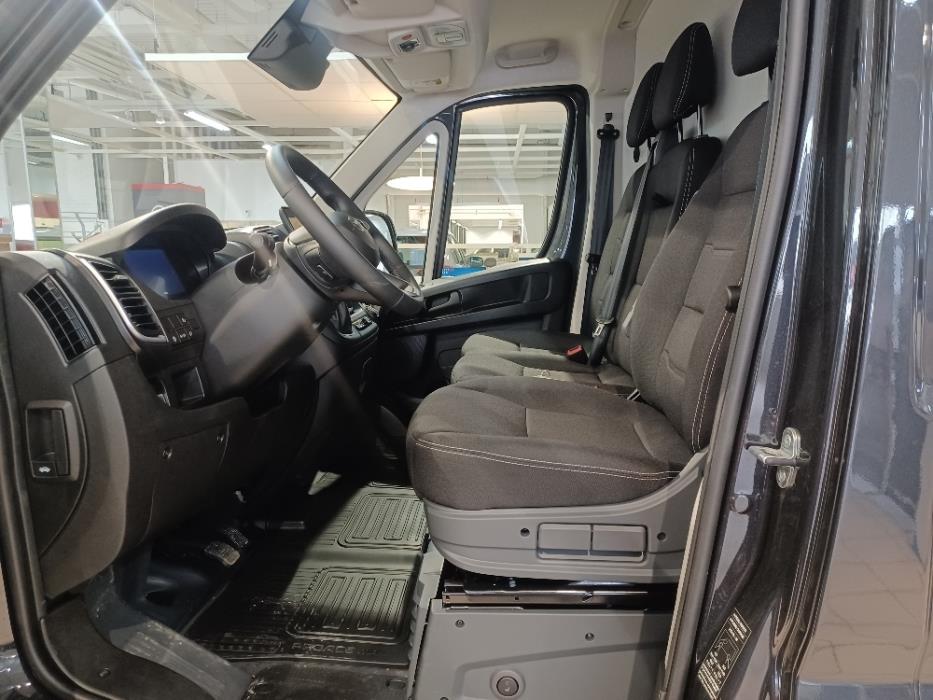 Toyota Proace MAX 2025