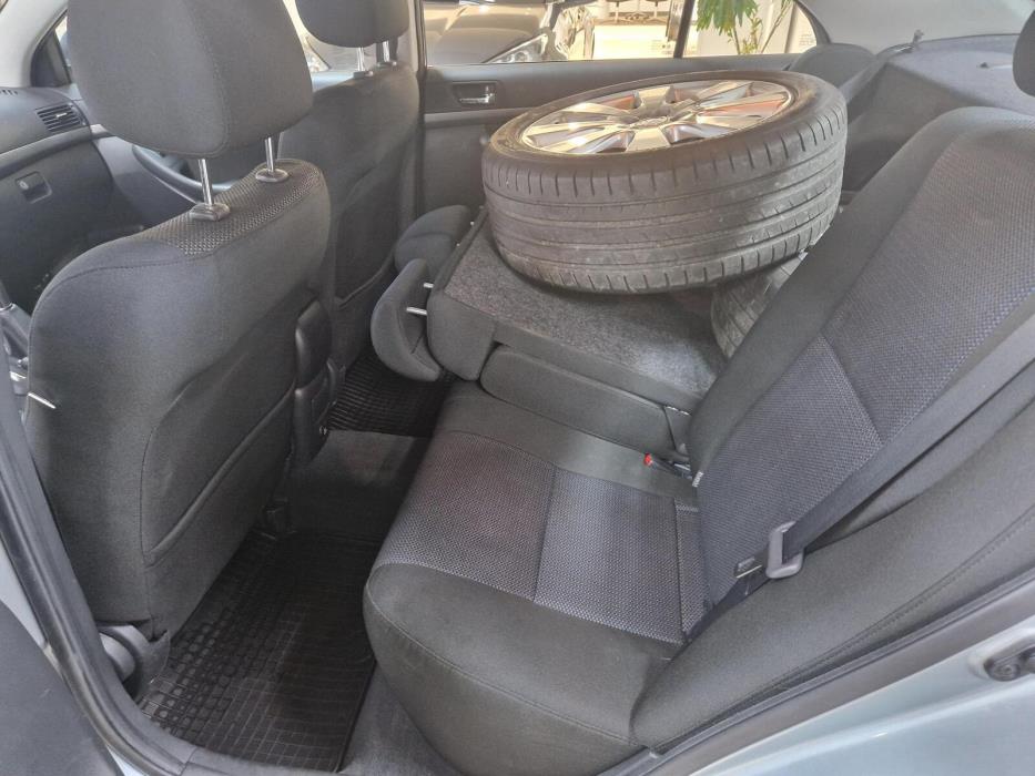Toyota Avensis 2008