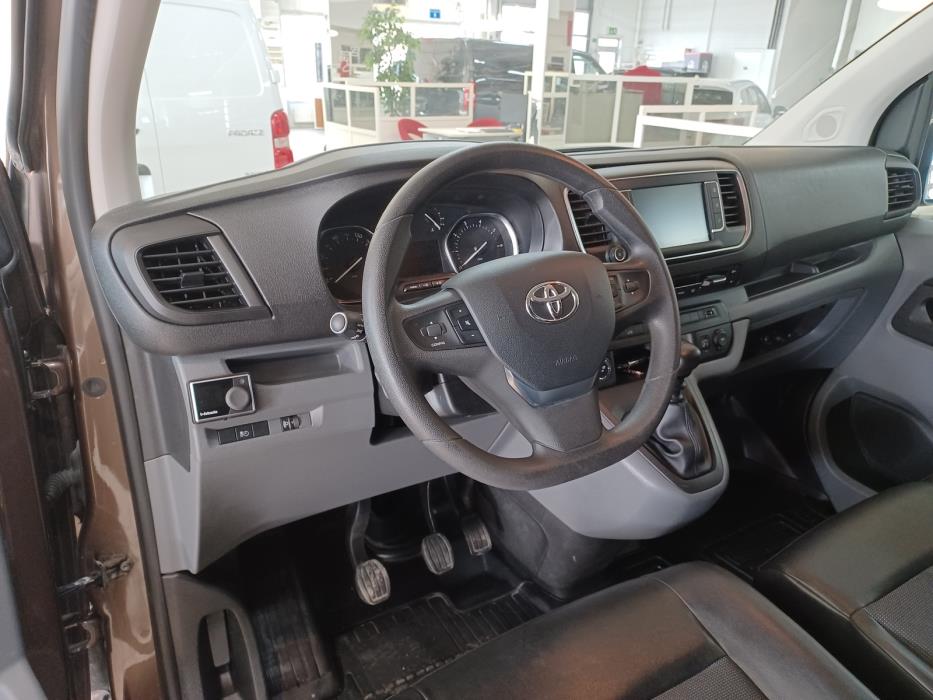 Toyota Proace 2018