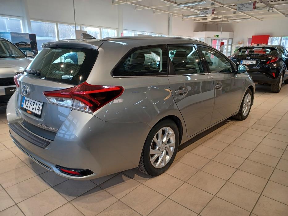 Toyota Auris 2016