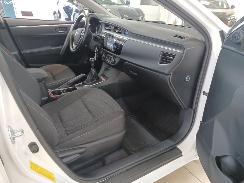 Toyota Corolla 2014