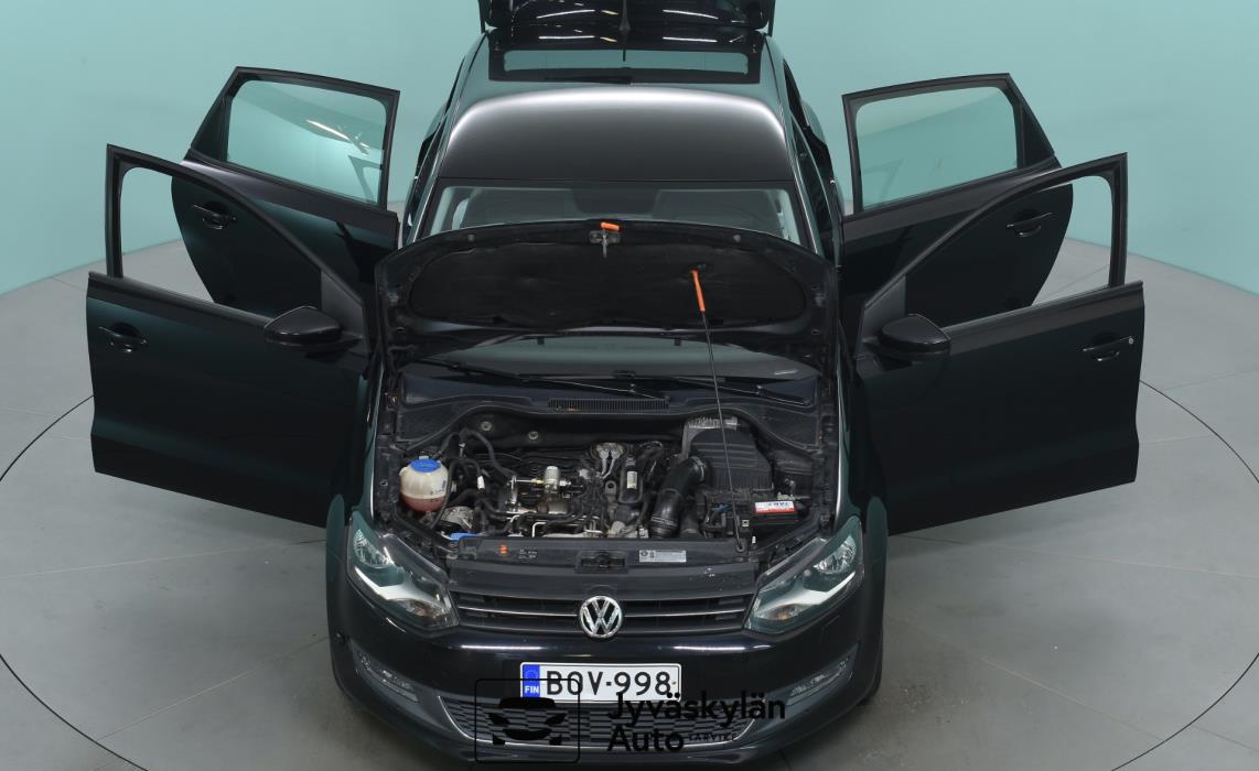 VOLKSWAGEN Polo 2011