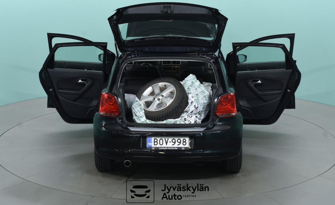 VOLKSWAGEN Polo 2011