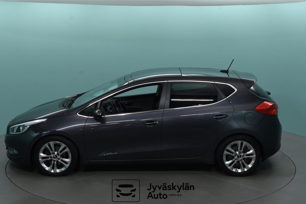 KIA cee'd 2012
