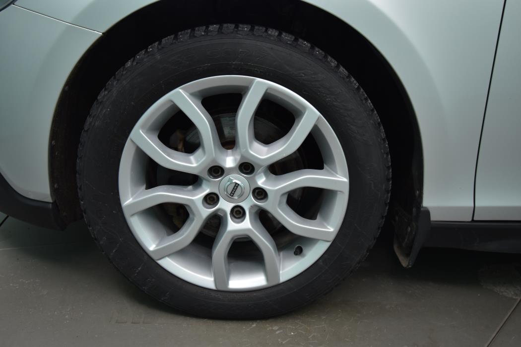 VOLVO V40 Cross Country 2015