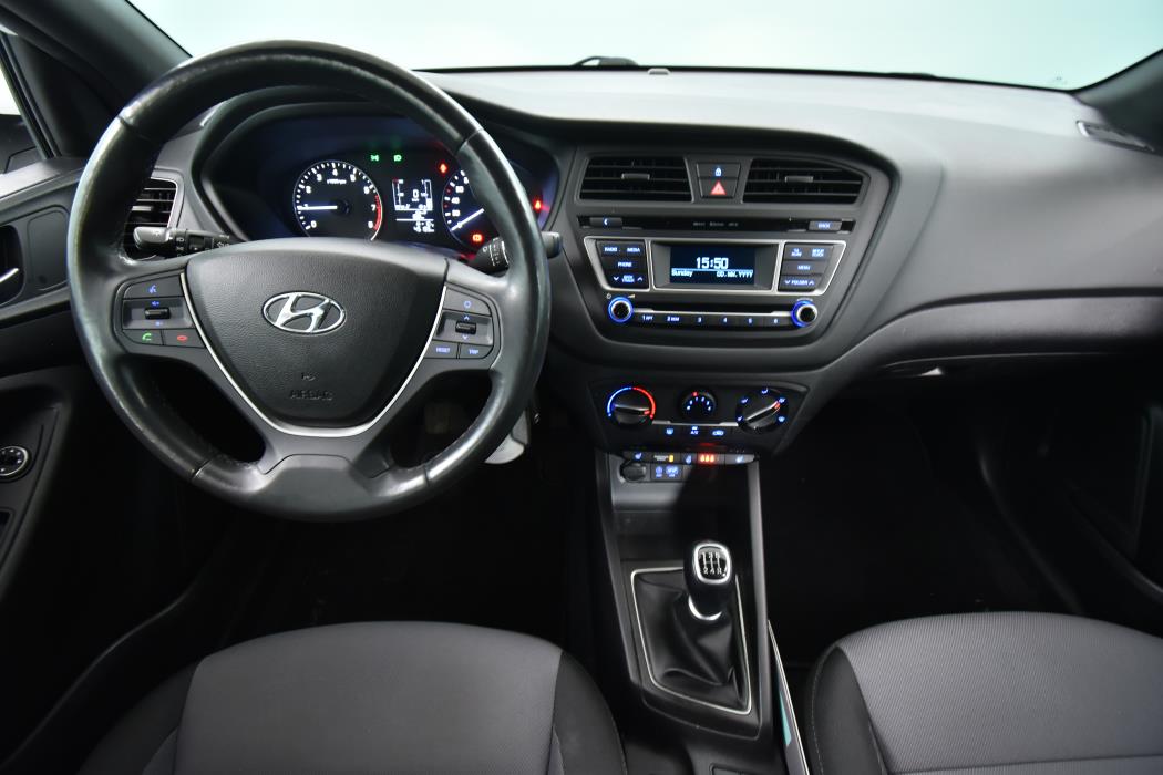 HYUNDAI i20 5d 2017