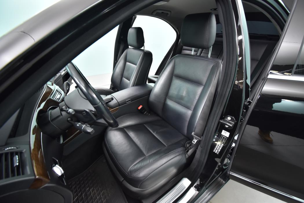 MERCEDES-BENZ S 2012