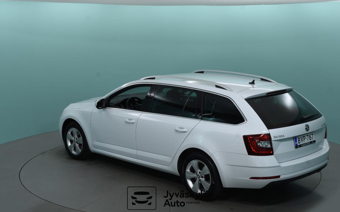 SKODA Octavia 2019