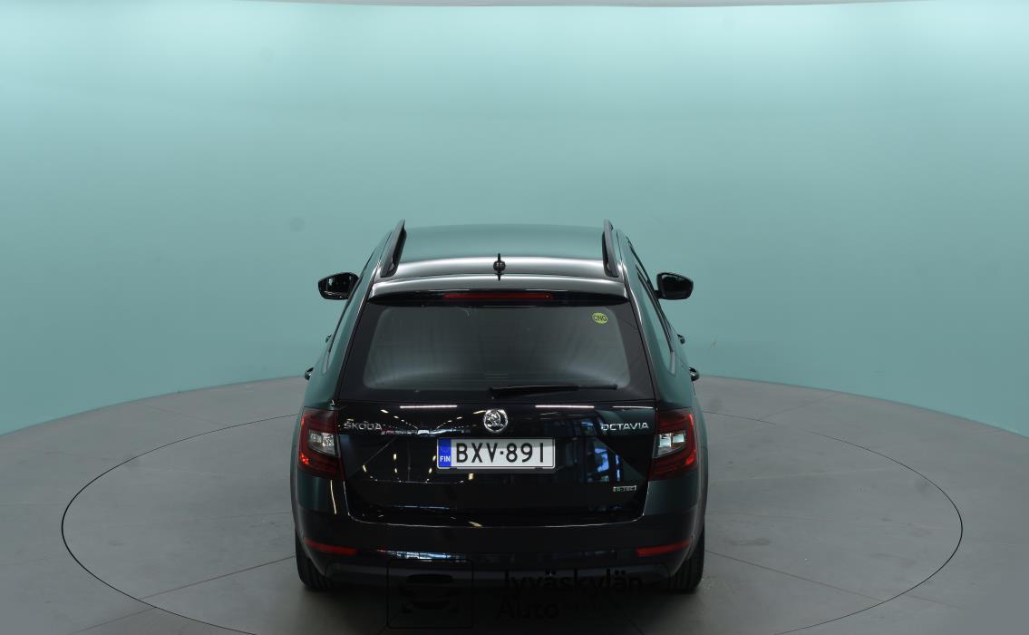SKODA Octavia 2019