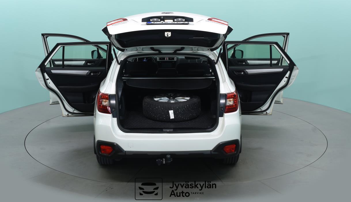 SUBARU Outback 2015