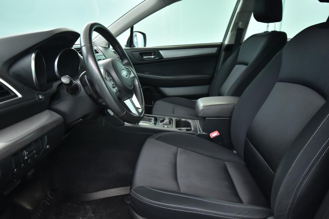 SUBARU Outback 2015