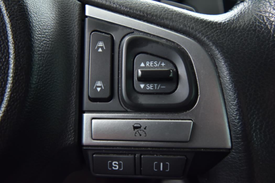 SUBARU Outback 2015