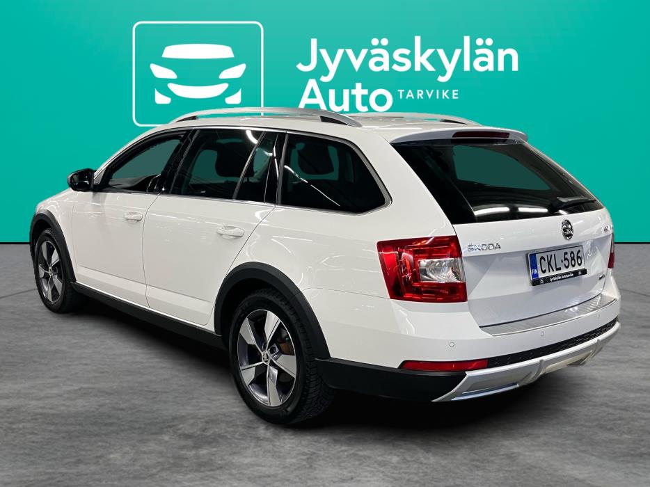 SKODA Octavia 2016
