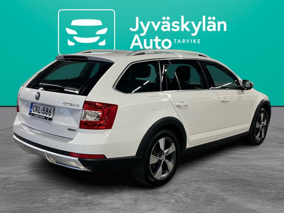 SKODA Octavia 2016