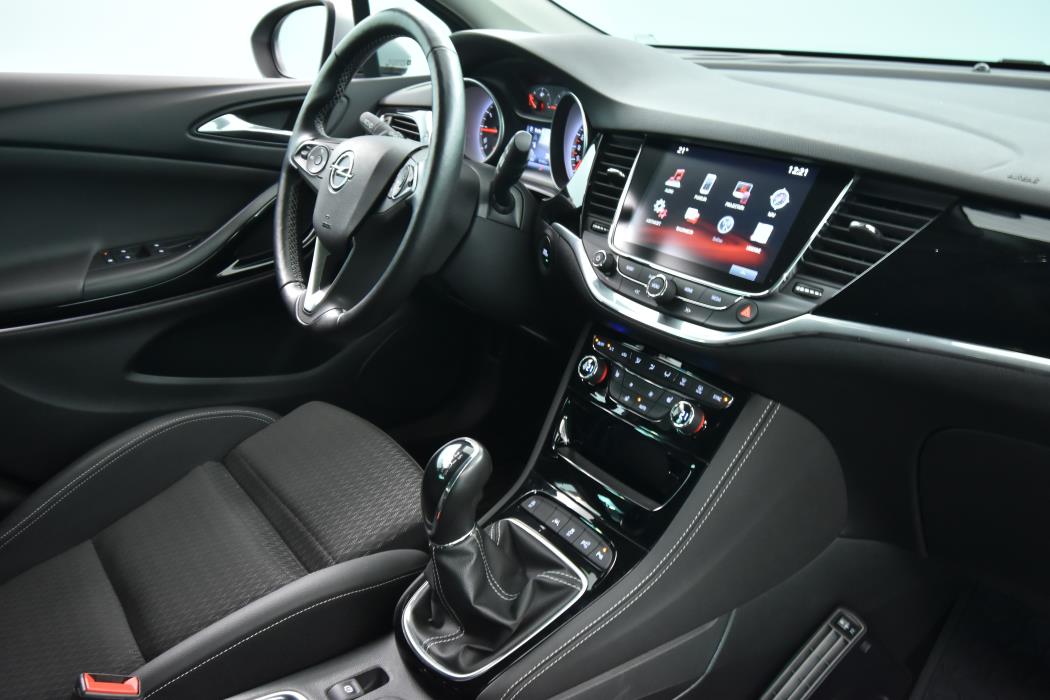 OPEL Astra 2018