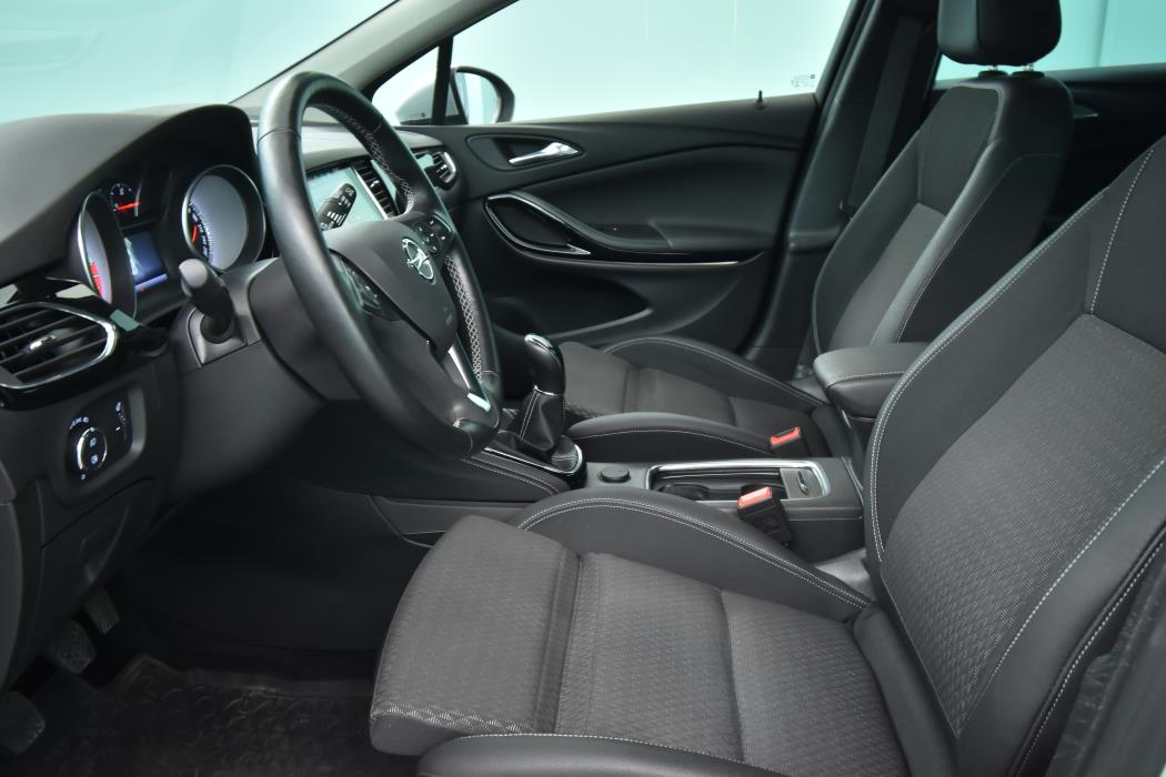 OPEL Astra 2018