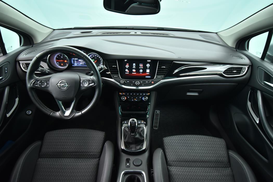 OPEL Astra 2018
