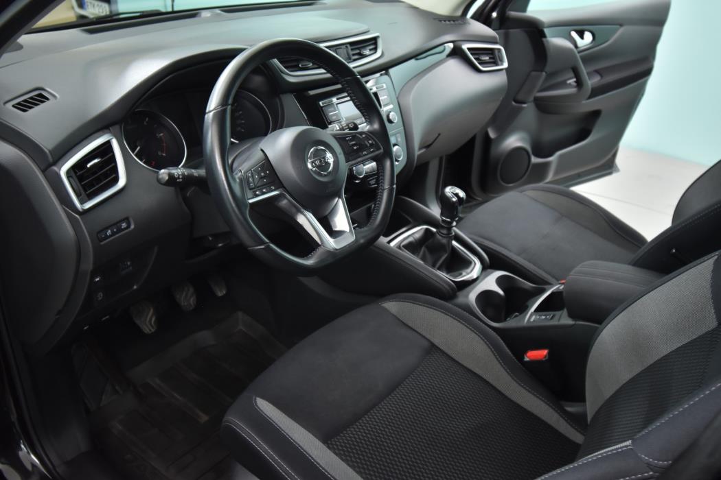 NISSAN Qashqai 2018
