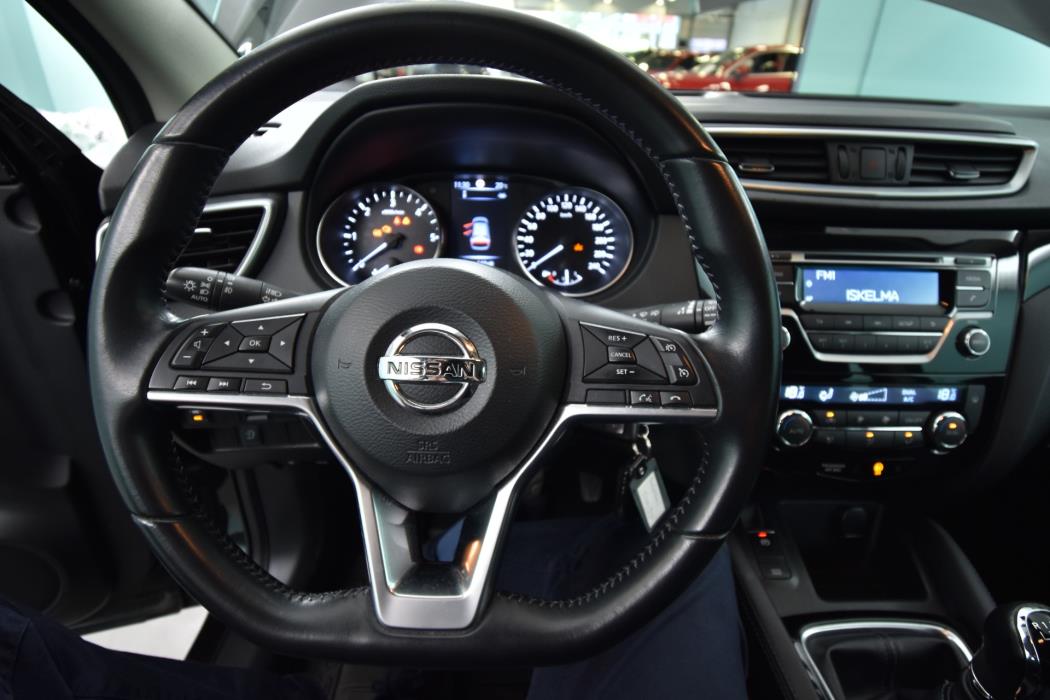 NISSAN Qashqai 2018