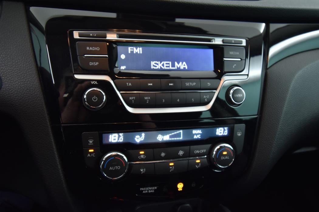 NISSAN Qashqai 2018