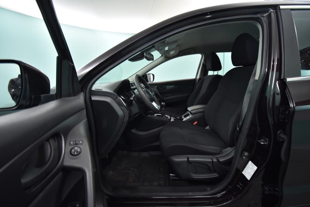 NISSAN Qashqai 2019