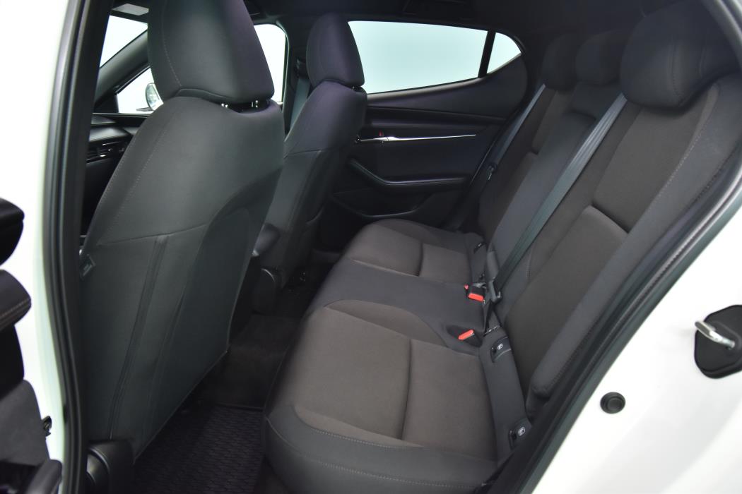 MAZDA Mazda3 2022