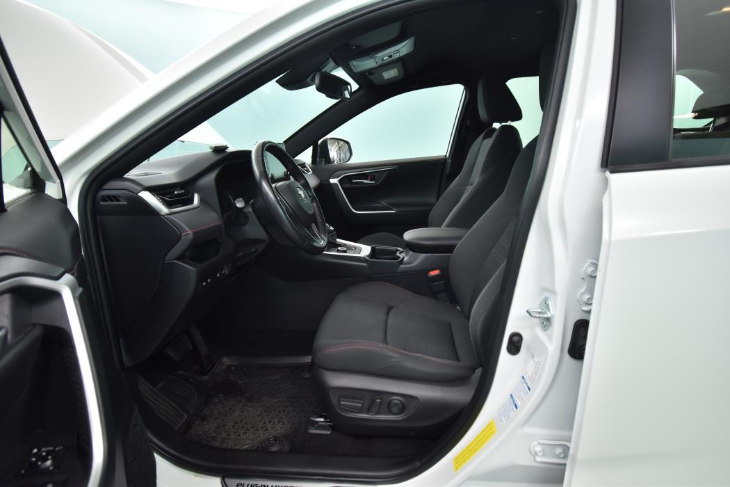 TOYOTA RAV4 Plug-in 2021