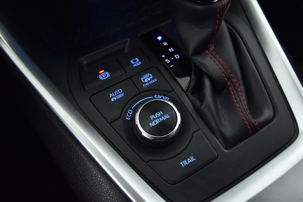 TOYOTA RAV4 Plug-in 2021