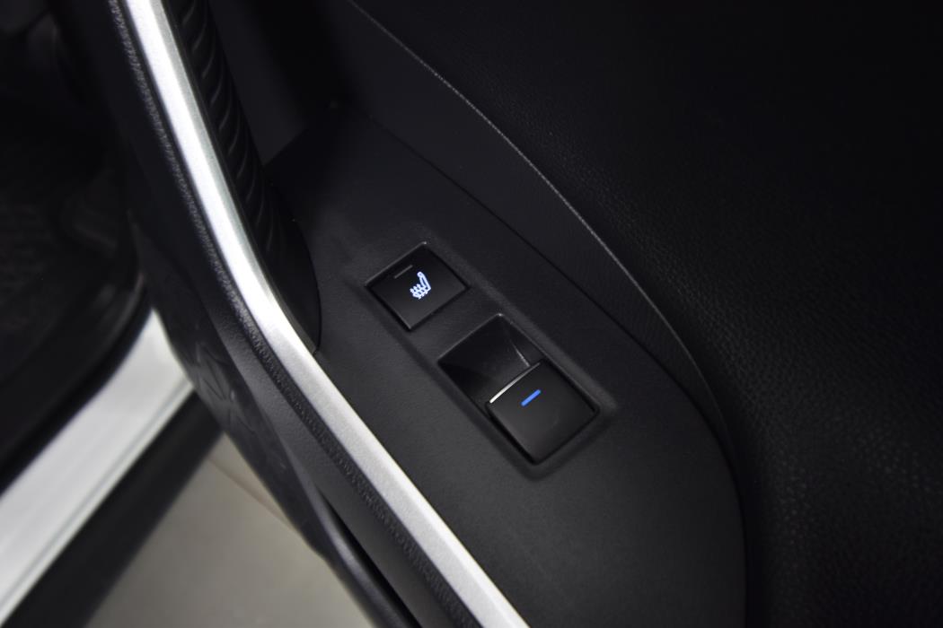 TOYOTA RAV4 Plug-in 2021