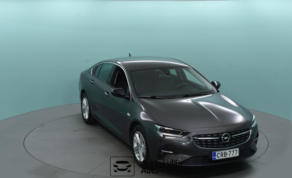 OPEL Insignia 2023