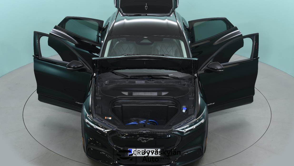 FORD Mustang Mach-E 2022
