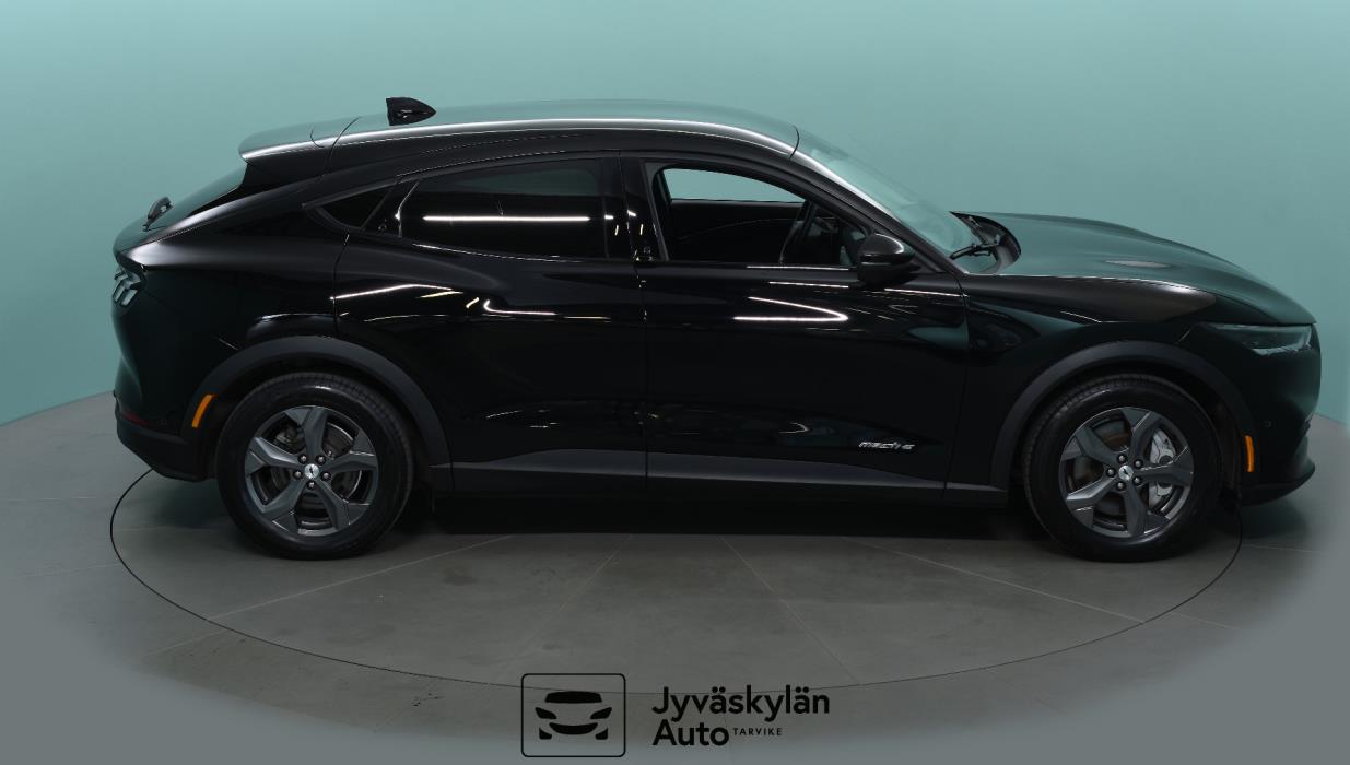 FORD Mustang Mach-E 2022