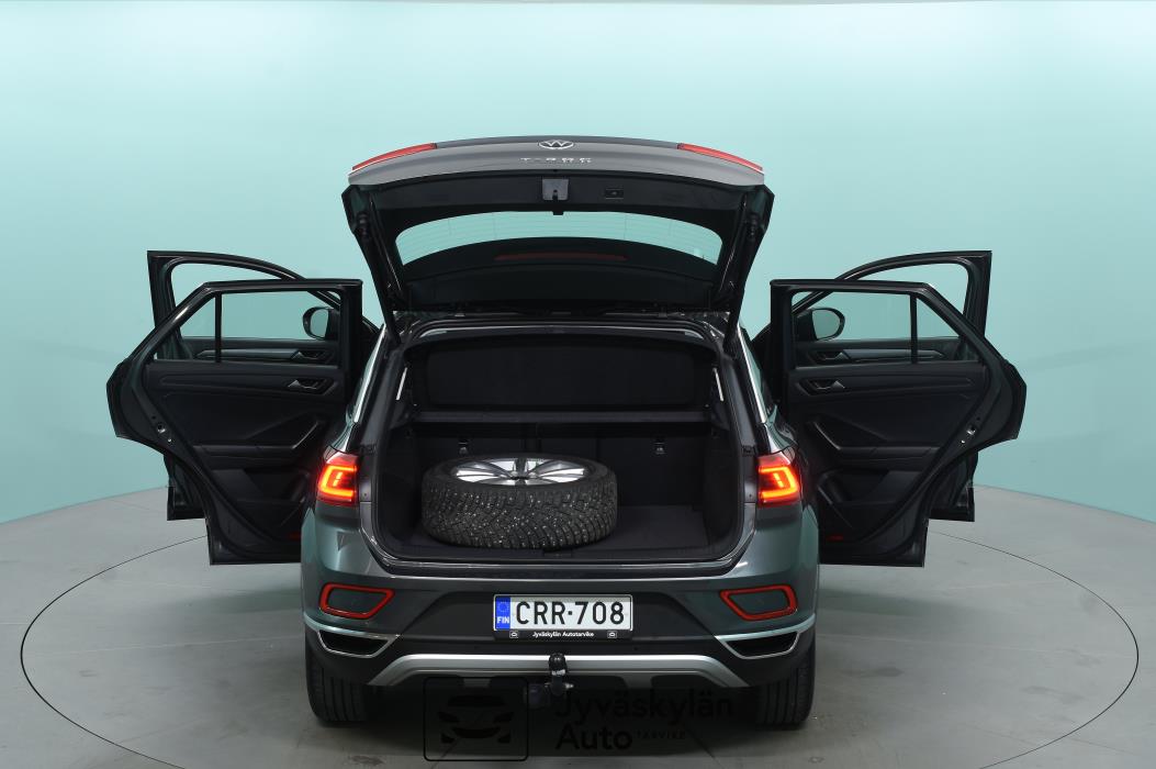 VOLKSWAGEN T-Roc 2024