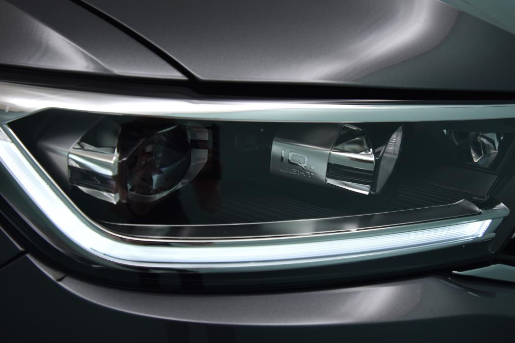 VOLKSWAGEN T-Roc 2024