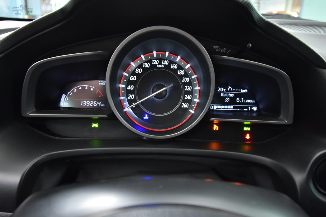 MAZDA Mazda3 2016