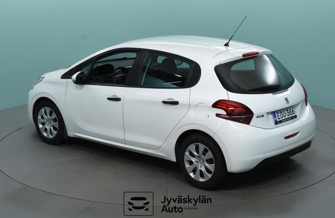PEUGEOT 208 2018
