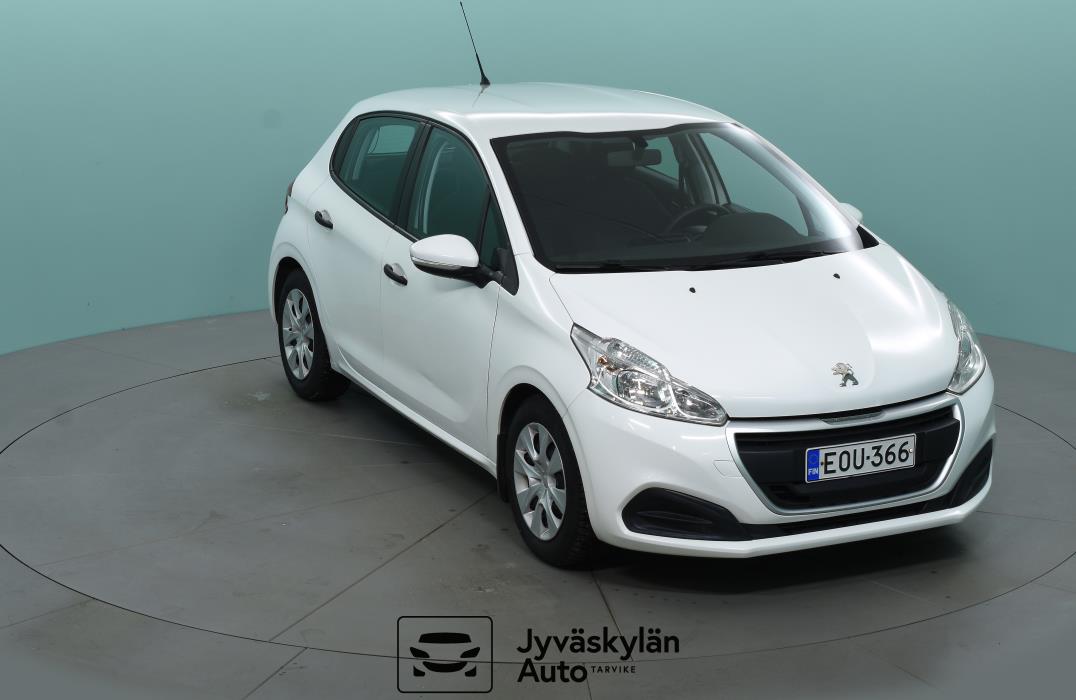 PEUGEOT 208 2018