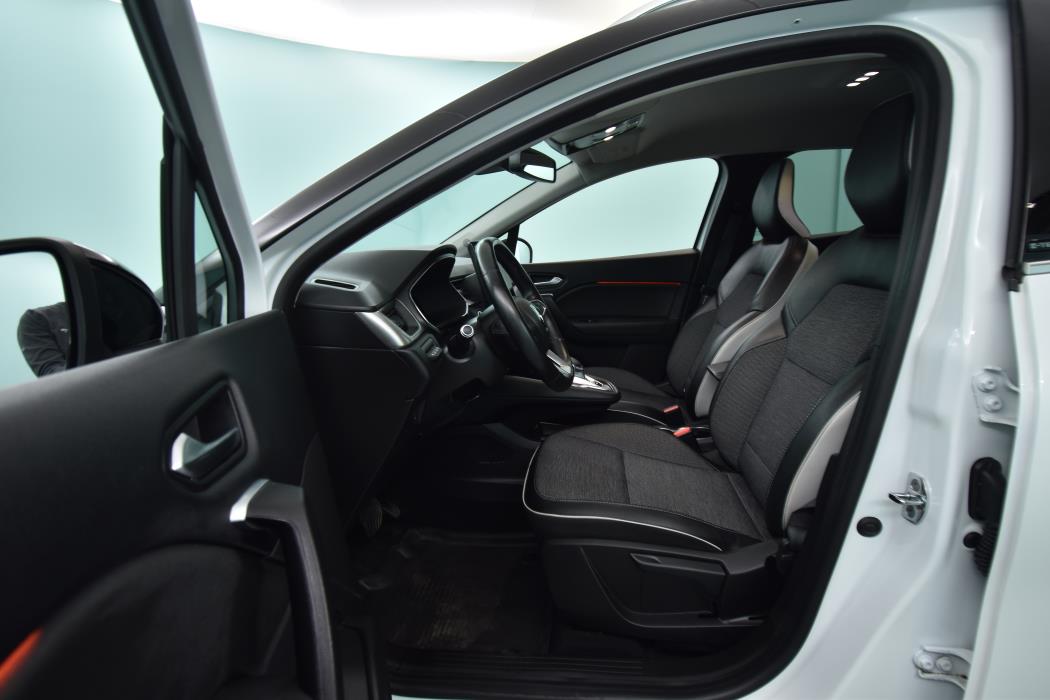 RENAULT Captur 2021