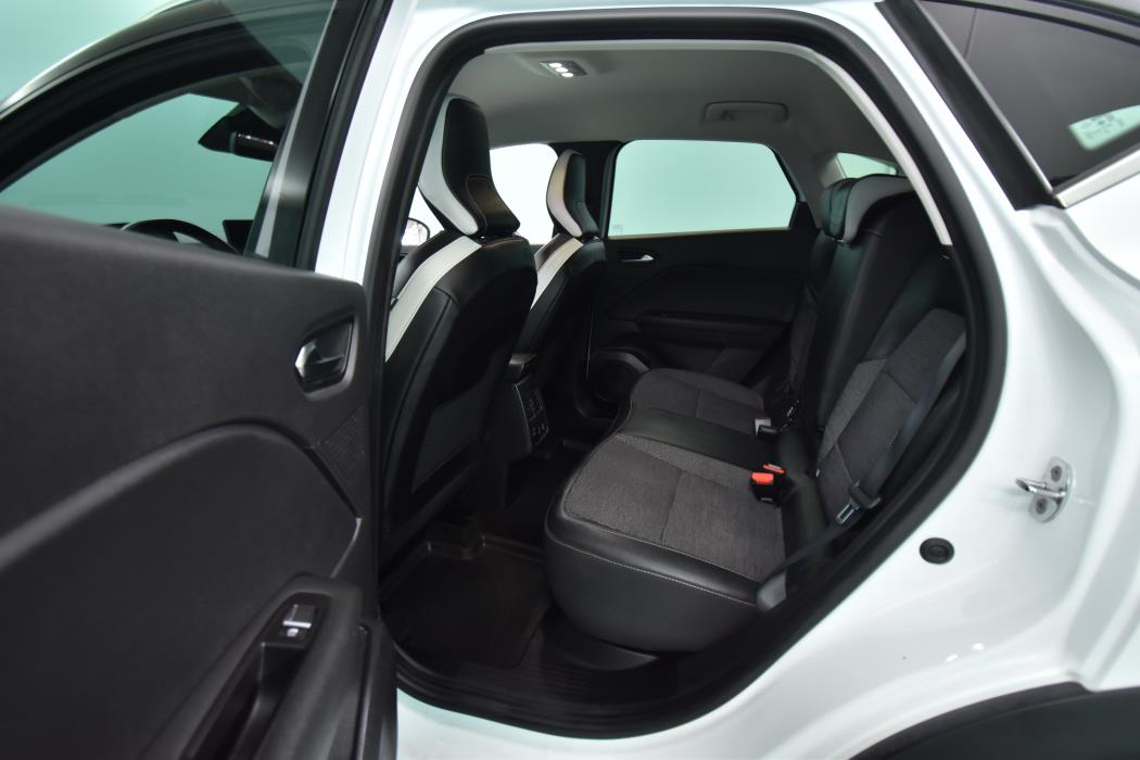 RENAULT Captur 2021