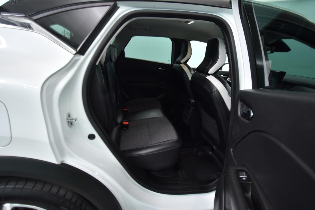 RENAULT Captur 2021