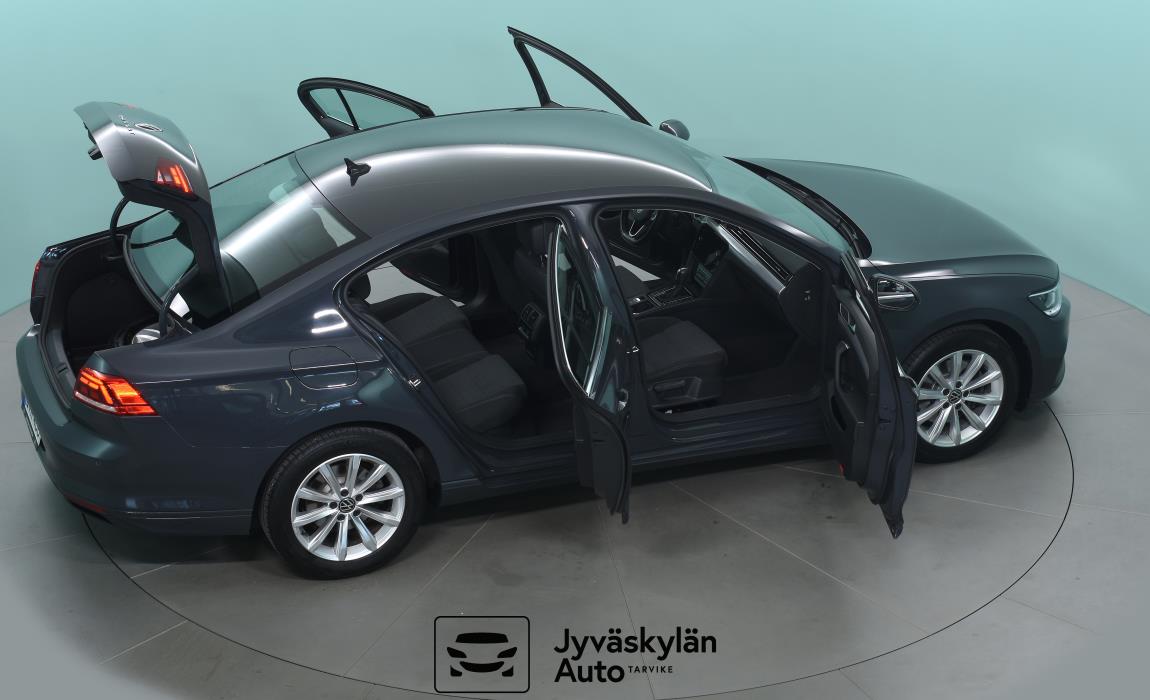 VOLKSWAGEN Passat 2021