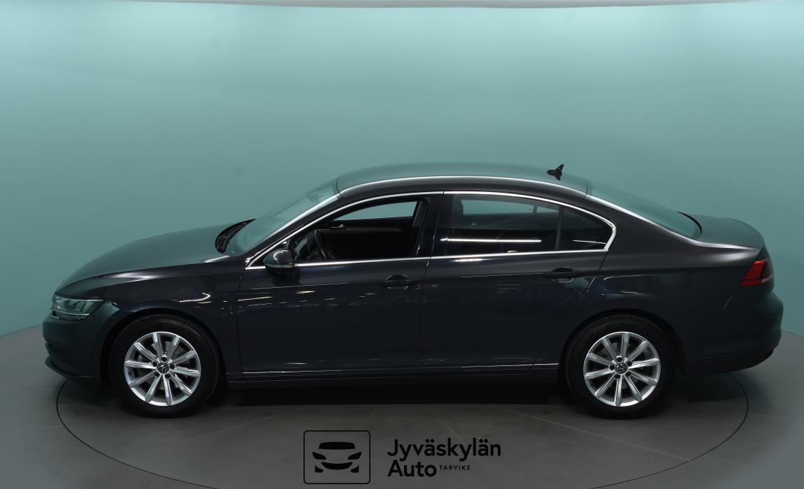 VOLKSWAGEN Passat 2021
