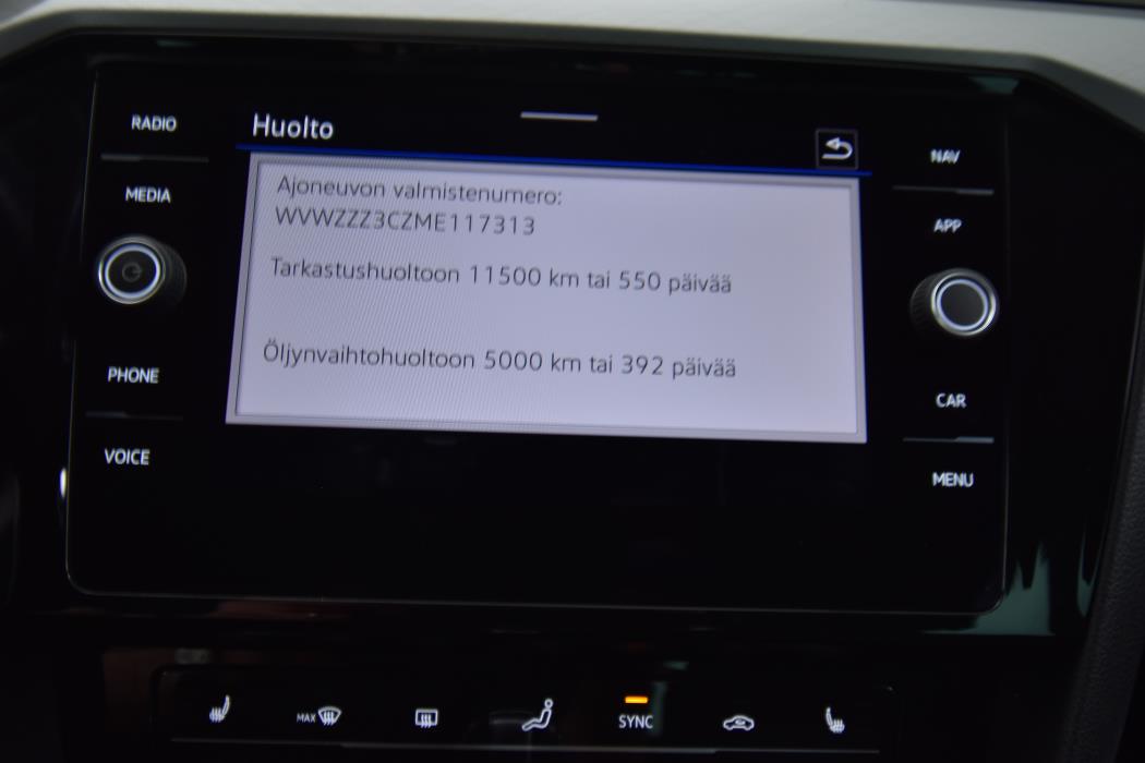 VOLKSWAGEN Passat 2021