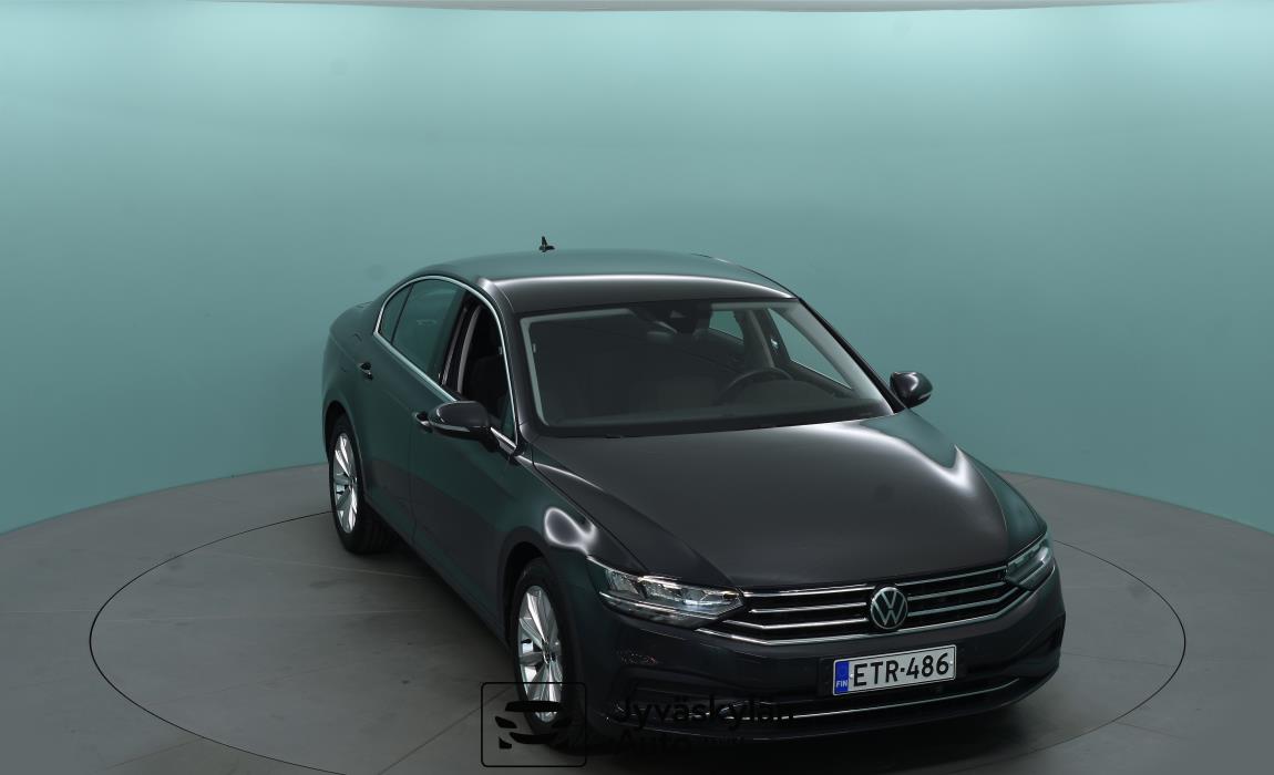 VOLKSWAGEN Passat 2021