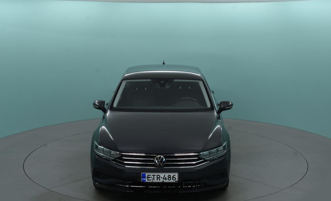 VOLKSWAGEN Passat 2021