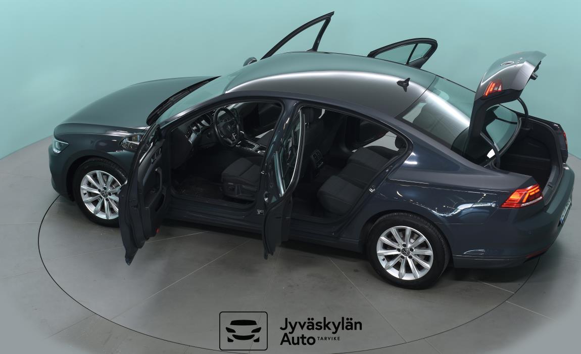 VOLKSWAGEN Passat 2021