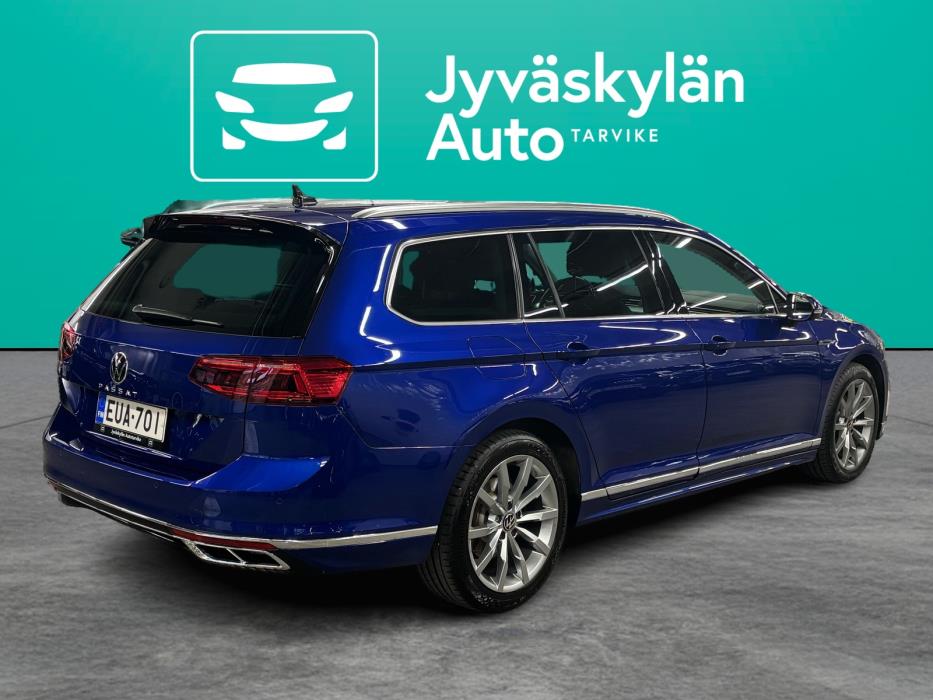 VOLKSWAGEN Passat 2022