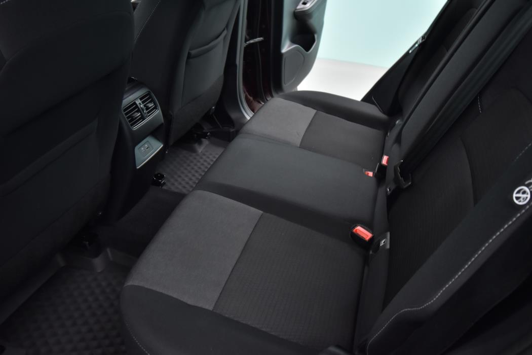 NISSAN Qashqai 2023