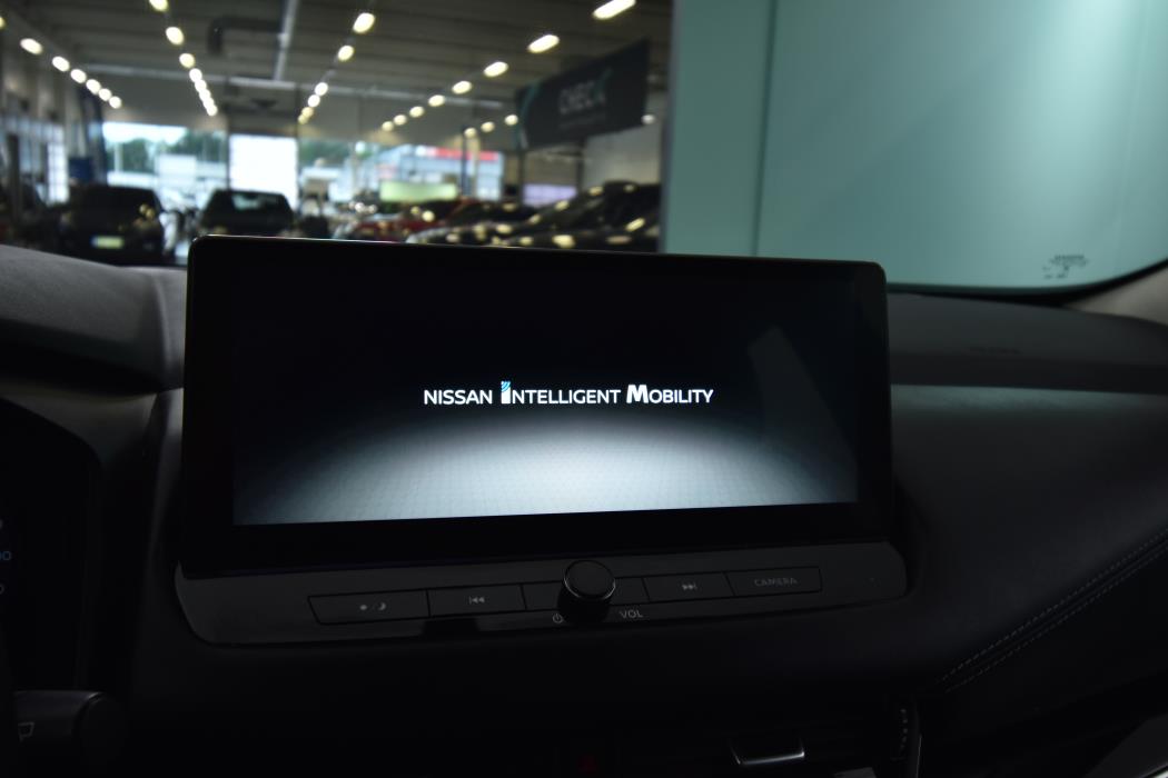 NISSAN Qashqai 2023
