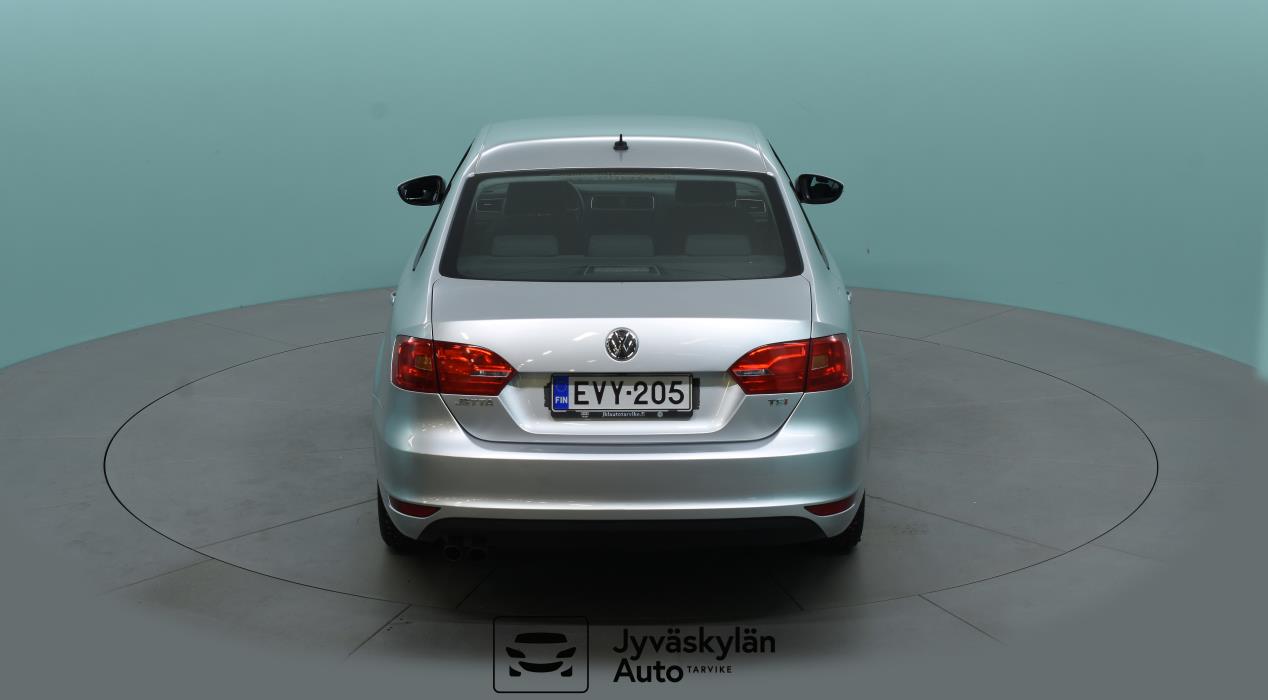 VOLKSWAGEN Jetta 2013